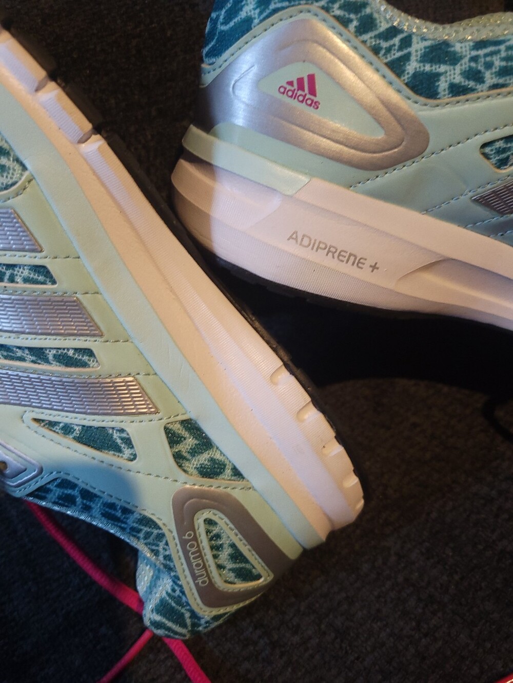 Adidas Shoes Women Size 9 Like New - Picture 7 of 8